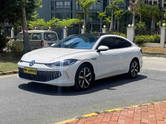 Volkswagen Lamando 2023 Lamando L 280TSI DSG Cool Edition