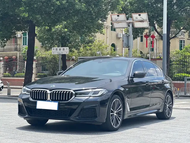 BMW 5 Series 2022 530Li Leading M Sport Package