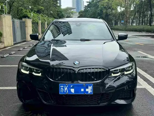 BMW 3 Series 2022 325Li M Sport Package