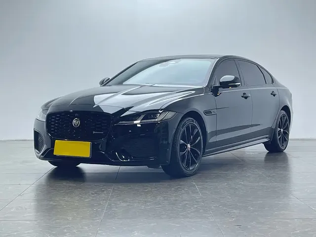 Jaguar XFL 2021 XFL 2.0T P250 AWD Gloss Black Sport Edition