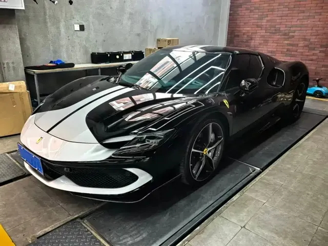 Ferrari 296 2022 3.0T V6 GTS