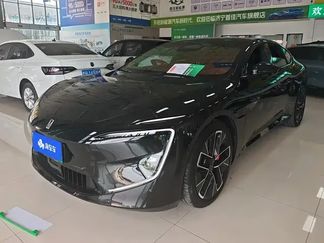 Avatr 12 2024 Facelift 700 Triple Laser RWD Luxury Edition