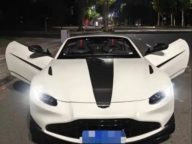 Aston Martin V8 Vantage 2023 4.0T V8 F1 Edition Roadster