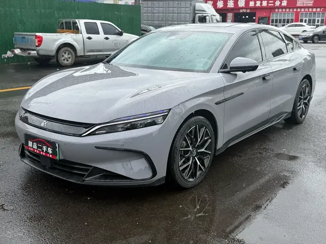 BYD Han 2025 DM-i 125KM Premium