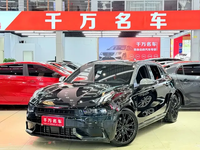 Lynk & Co 02 Hatchback 2021 2.0TD Halo