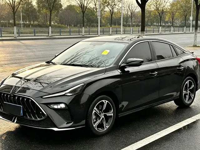 MG 5 Scorpio 2022 1.5T Luxury Edition