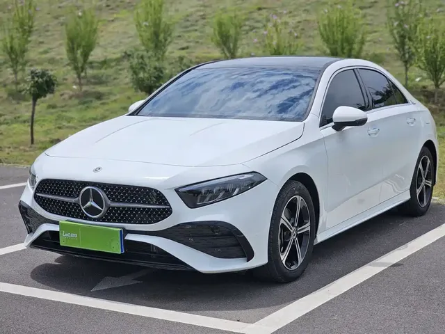 Mercedes-Benz A-Class 2025 Facelift A 200 L Fashion Edition