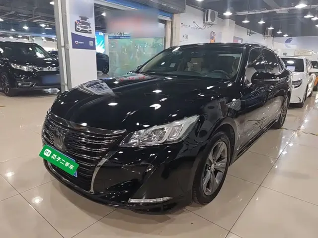 Toyota Crown 2018 2.0T Pioneer Edition
