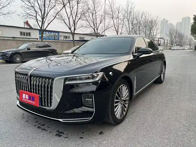 Hongqi H9 2022 2.0T Smart Connect Flag Enjoy Edition