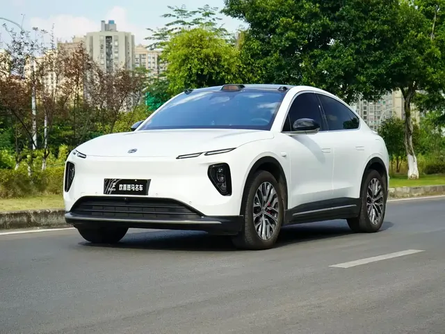 NIO EC6 2024 75kWh