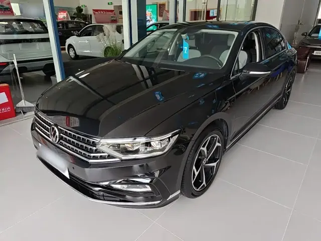 Volkswagen Magotan 2023 Model 2 Million Units Commemorative Edition 280TSI DSG Leading Version