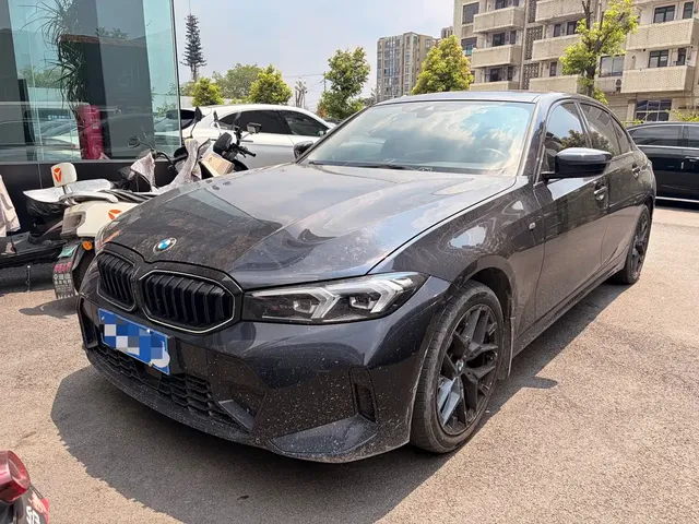 BMW 3 Series 2025 330Li M Sport Night Edition
