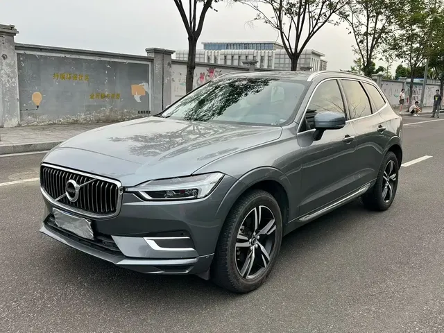 Volvo XC60 2019 T5 4WD Intelligent Ease China VI