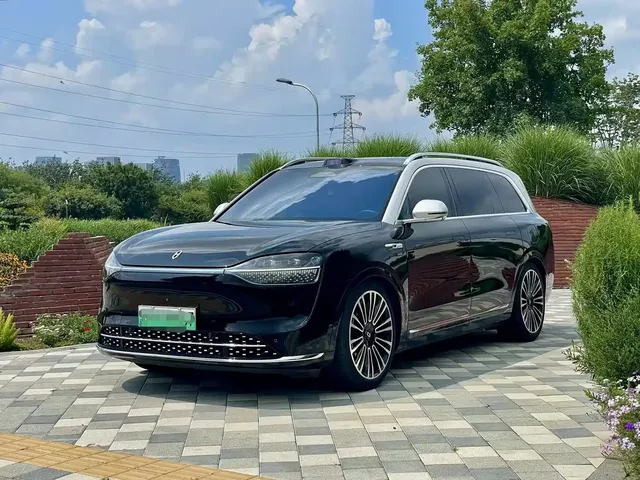 AITO Wenjie AITO M9 2024 Extended Range Ultra 42kWh 6-Seater