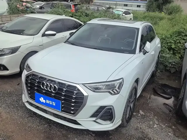 Audi Q3 2021 35 TFSI Progressive Sport