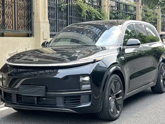 Li Auto Li Xiang L9 2023 Model Pro
