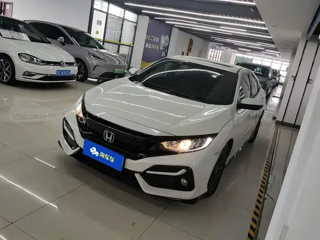 Honda Civic 2021 HATCHBACK 220TURBO CVT Trend Controller
