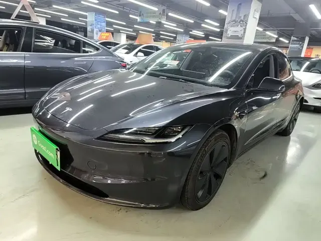 Tesla Model 3 2023 Long Range All-Wheel Drive