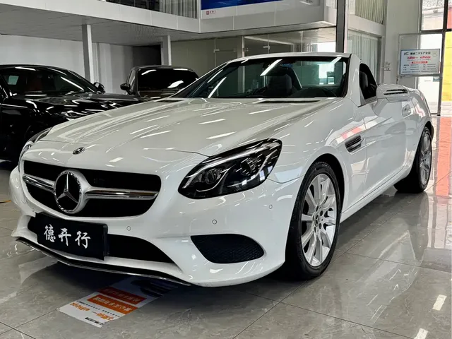 Mercedes-Benz SLC 2018 SLC 260 Dynamic
