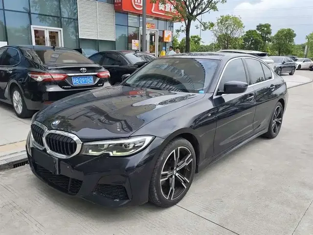 BMW 3 Series 2022 325i M Sport Package