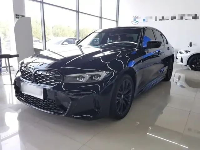 BMW 3 Series 2023 325i M Sport Black Night Package