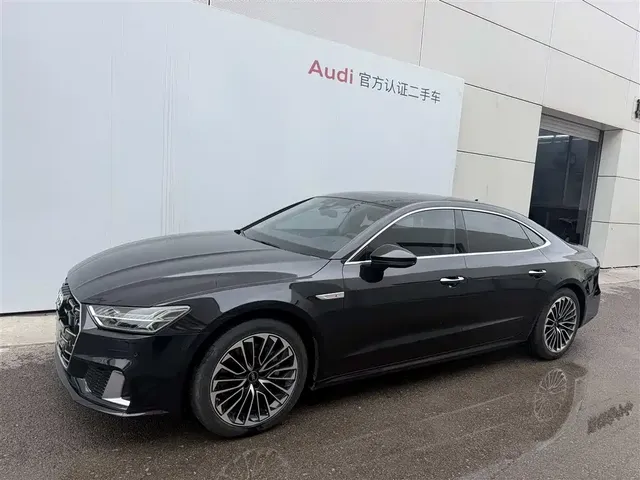 Audi A7L 2024 45 TFSI Luxury
