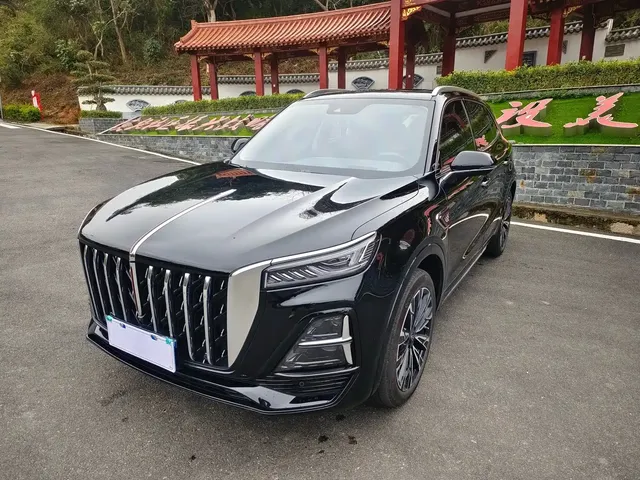 Hongqi HS5 2023 2.0T 4WD Flag Leader Pro