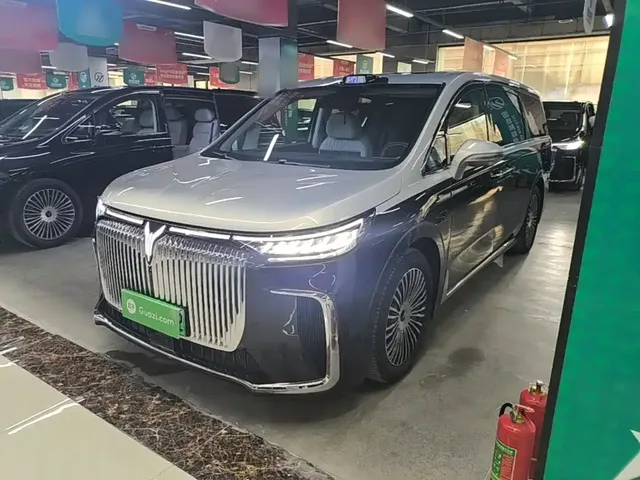Voyah Auto Voyah Dreamer 2025 PHEV AWD Flagship Qian Kun Edition