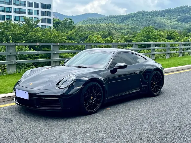 Porsche 911 2023 Carrera 3.0T