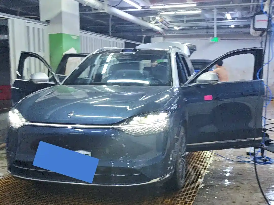 AITO Wenjie AITO M9 2024 Range Extender Max Edition 42kWh 6-seater