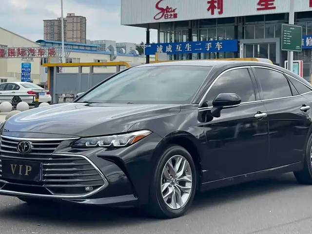 Toyota Avalon 2019 2.0L Luxury Edition (China VI)