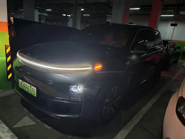 Li Auto Li Xiang L9 2022 Max