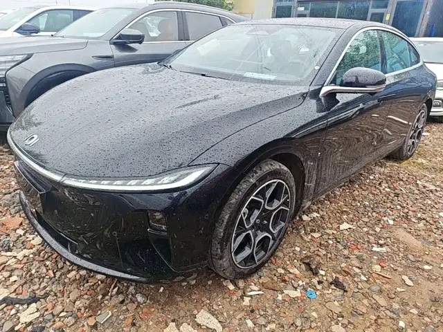 Changan Qiyuan A07 2025 Blue Whale Extended Range 230 Flagship