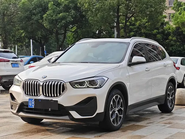 BMW X1 2022 sDrive25Li Leading