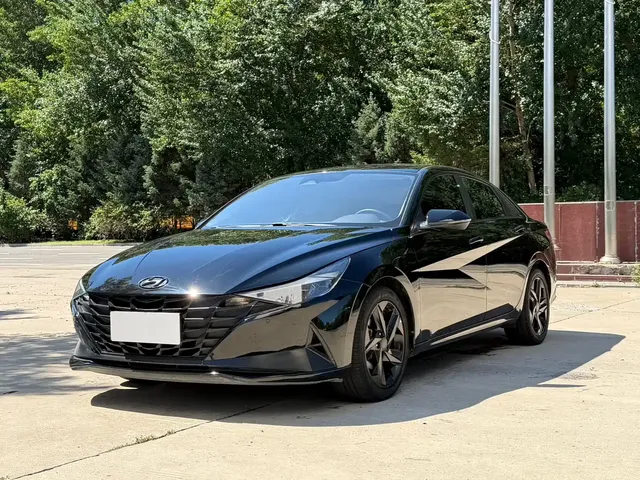 Hyundai Elantra 2022 1.5L CVT LUX Black Knight Limited Edition