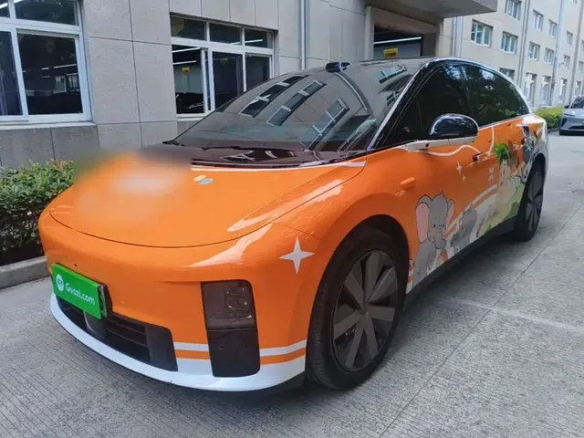 Li Auto i6 2025 4WD Base Model
