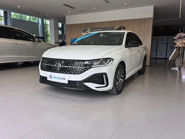 Volkswagen Lavida 2024 Model 300TSI DSG Starlight Leading Edition
