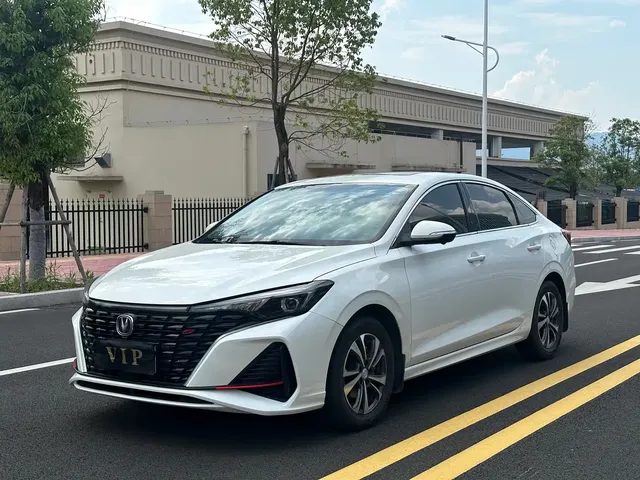 Changan Eado 2023 Enjoy Edition PLUS Blue Whale NE 1.4T GDI DCT Premium Edition
