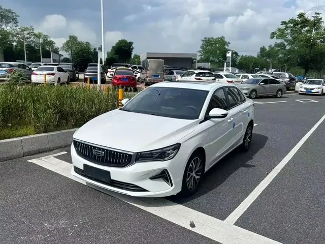 Geely Emgrand 2022 4th Generation 1.5L CVT Luxury