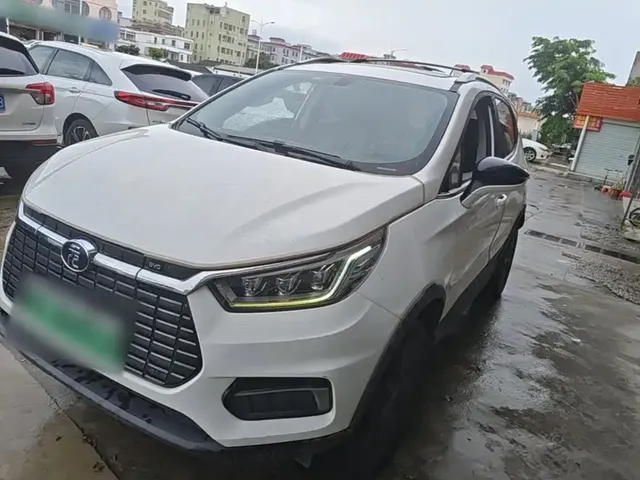 BYD Yuan New Energy 2019 EV360 Smart Connect Edition