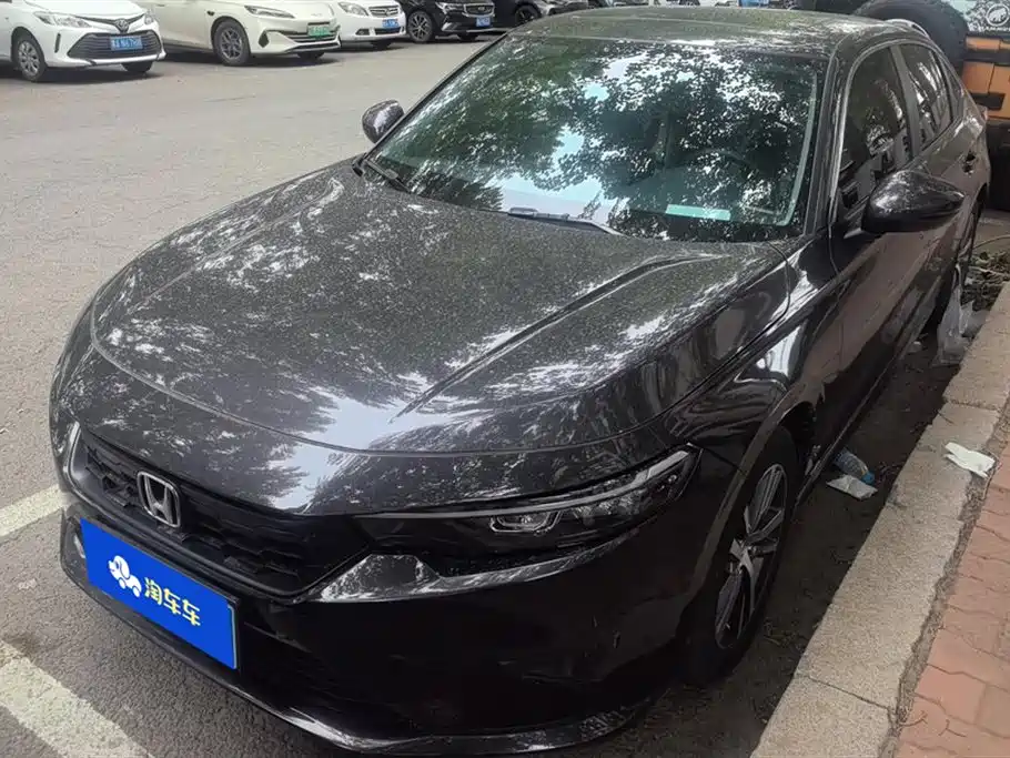 Honda Integra 2023 240TURBO CVT Leading Edition