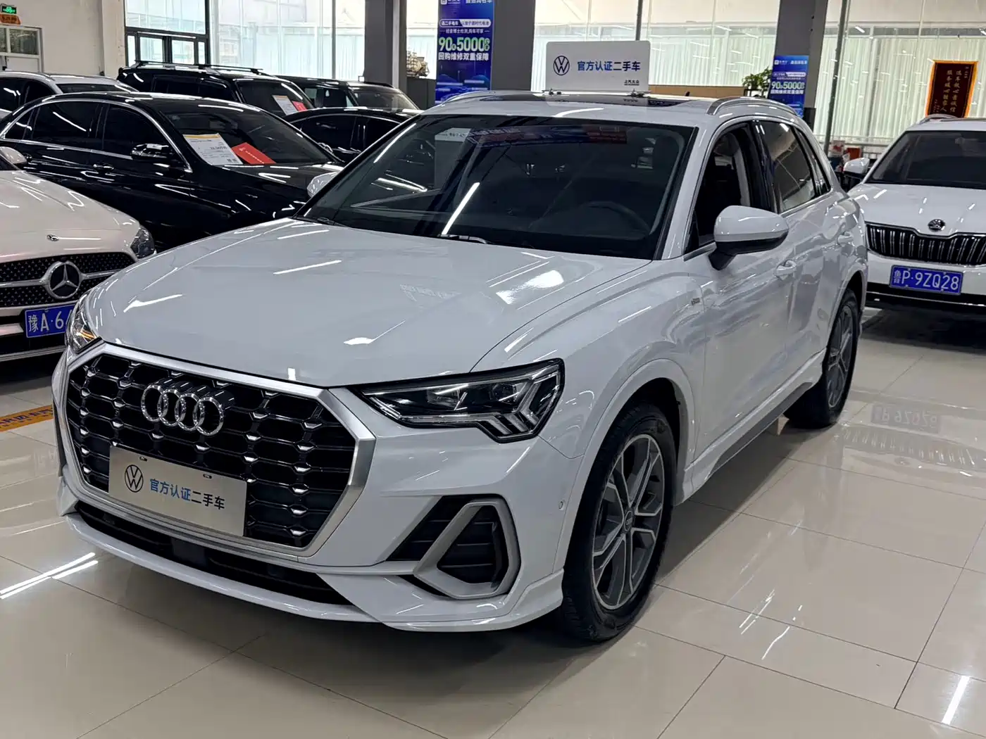 Audi Q3 2023 35 TFSI Fashion Dynamic (1.4T)