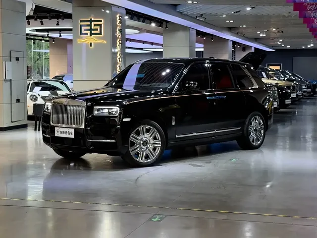 Rolls-Royce Cullinan 2018 4-Seater Version