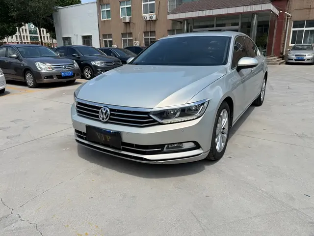 Volkswagen Magotan 2018 Facelift 330TSI DSG Luxury
