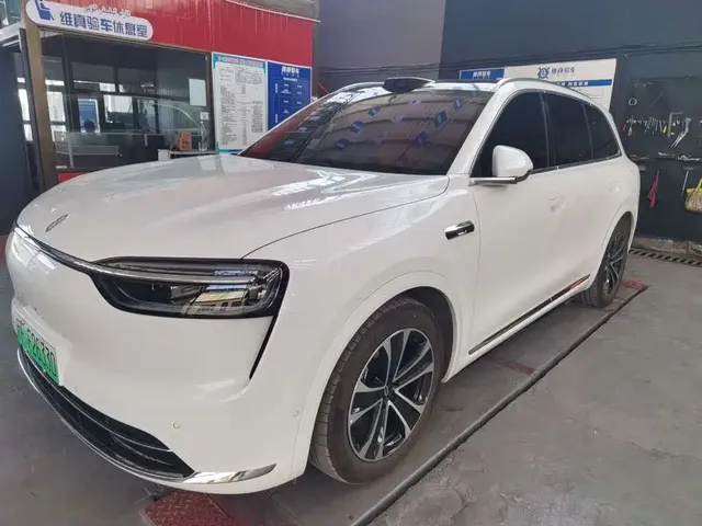 AITO Wenjie AITO M7 2026 Extended Range Base Model 6-Seater