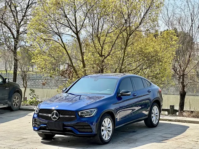 Mercedes-Benz GLC Coupe 2020 GLC 260 4MATIC Coupe SUV