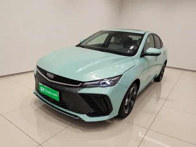 Geely Emgrand L HiP 2022 1.5TD-DHT Pro 100KM Super Rui