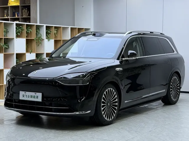 AITO Wenjie AITO M9 2025 Extended Range Ultra 52kWh 6-Seater