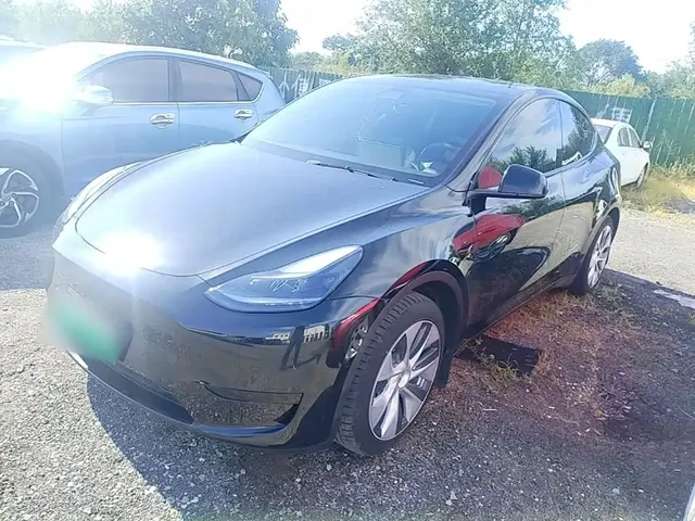 Tesla Model Y 2022 Facelift Rear-Wheel Drive Version