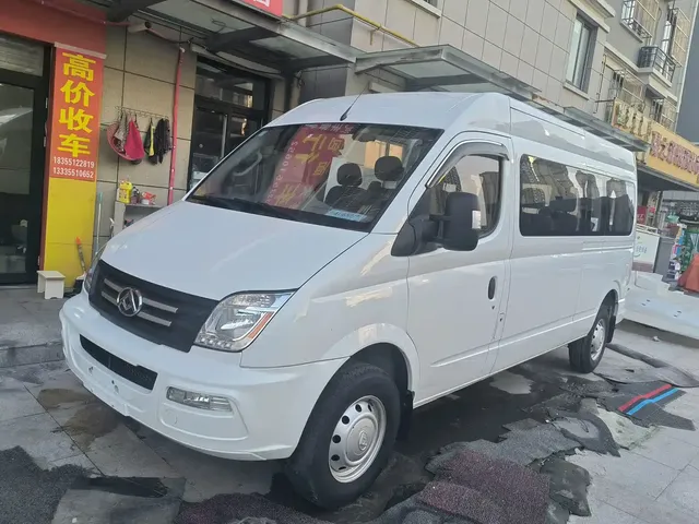 SAIC Maxus Xintu V80 2021 2.0T Manual Classic Proud Transporter Long Wheelbase High Roof 6/7/8/9-seater